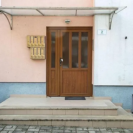 Orbanic Apartment